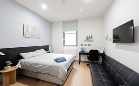 Melbourne Studio Apartments Hotel - 138 Elgin Carlton